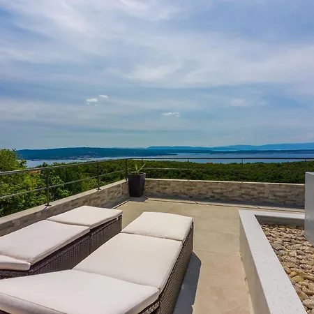 Linda 2 Crikvenica